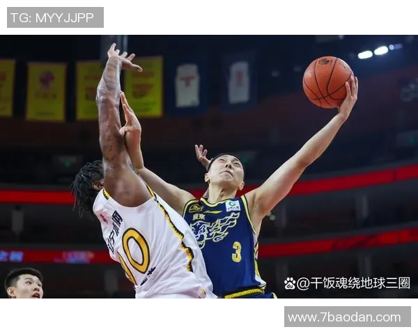 布朗25分53秒创队史最快35分5篮板5助攻纪录引发热议