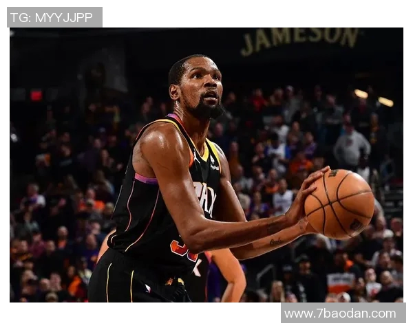 杜兰特感慨队友罚球表现出色充满信心令他倍感欣慰